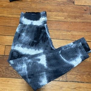 Booty by Brabants tie dye leggings